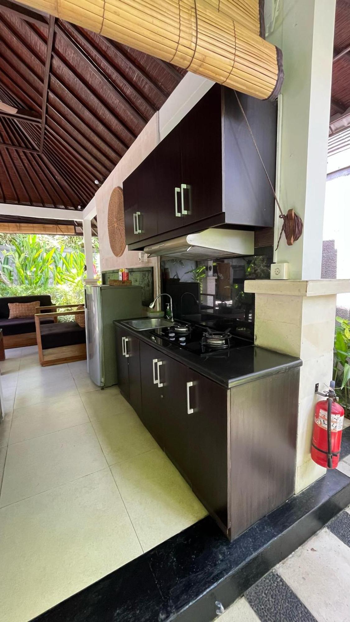 Agata Villas Seminyak Exterior foto